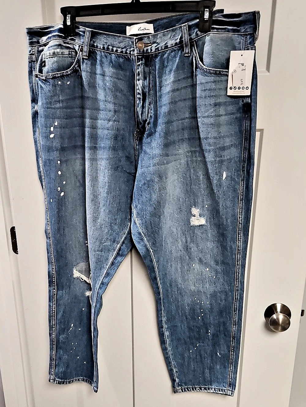 KanCan High Waist Relaxed Straight Leg MOM Distressed Blue Jeans Waist 20W NWT
